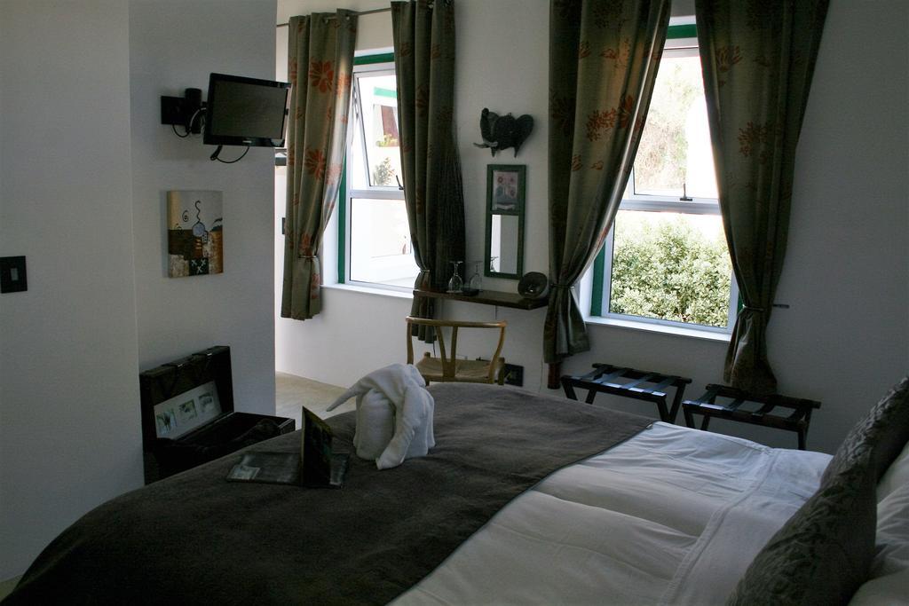 Africanhome Guesthouse Кейптаун Екстериор снимка