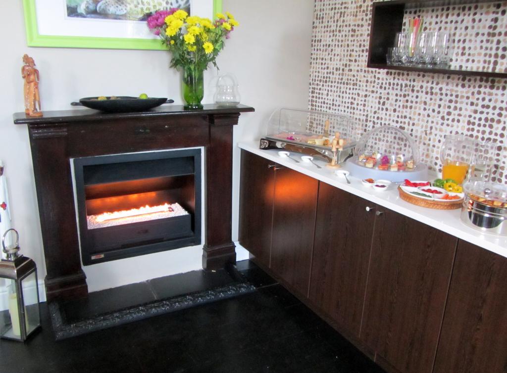 Africanhome Guesthouse Кейптаун Екстериор снимка